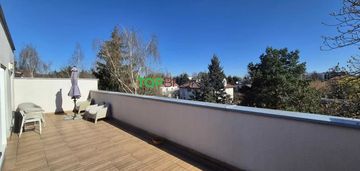 Przestronny dom na biuro, światłowód