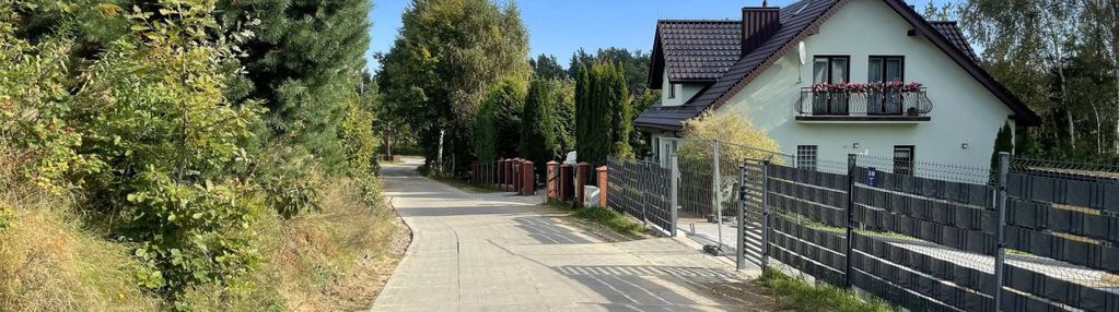 Uzbrojona działka z dobrym dojazdem do trójmiasta!