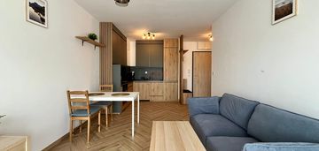 Świetny standard | balkon | miejsce postojowe