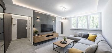 Mieszkanie z vibe’em: 2 pokoje + loggia