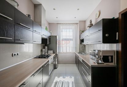 3 pokoje|balkon|klimatyzacja|blisko centrum