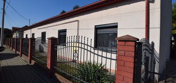 Dom na sprzedaż w przemyślu lub 2 mieszkania