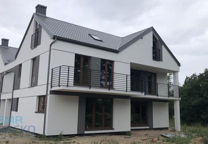 Przestronny segment ze strychem