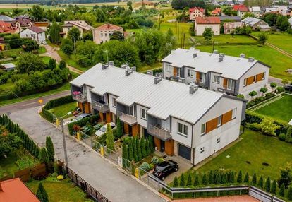 Dom jednorodzinny zabudowa szeregowa na sprzedaż