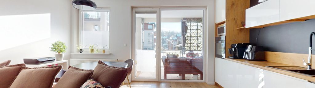 Bernadowo park- przestronne 3 pokoje z tarasem.