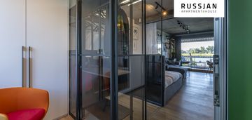 Apartament z bezpośrednim widokiem na martwą wisłę