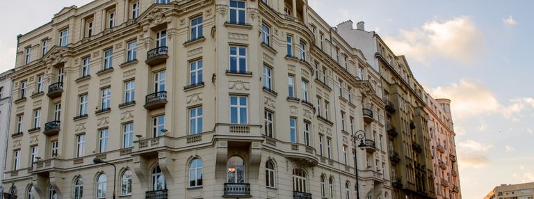 Biuro w kamienicy, centrum