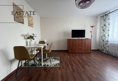 Blisko metra - 2 pokoje z osobną kuchnią