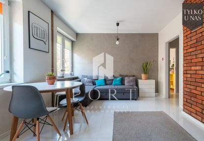 Dwupokojowe mieszkanie w centrum miasta!