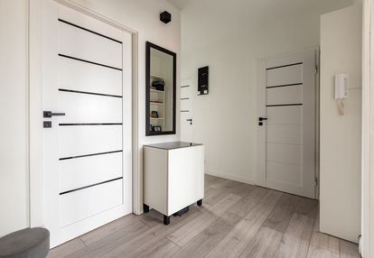 Po remoncie, z ładnym widokiem, dwustronne.