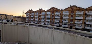 Dwupokojowe mieszkanie z balkonem i piwnicą
