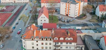 Kawalerka, parter, zamknięte osiedle - 2015 r.