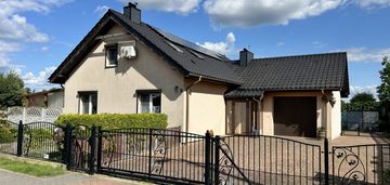 Świetna lokalizacja | przestronna działka 910 m2