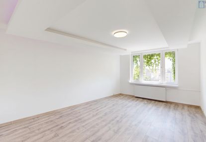 Po generalnym remoncie/ centrum/balkon