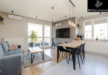 Ciche narożne mieszkanie z tarasem i klimatyzacją