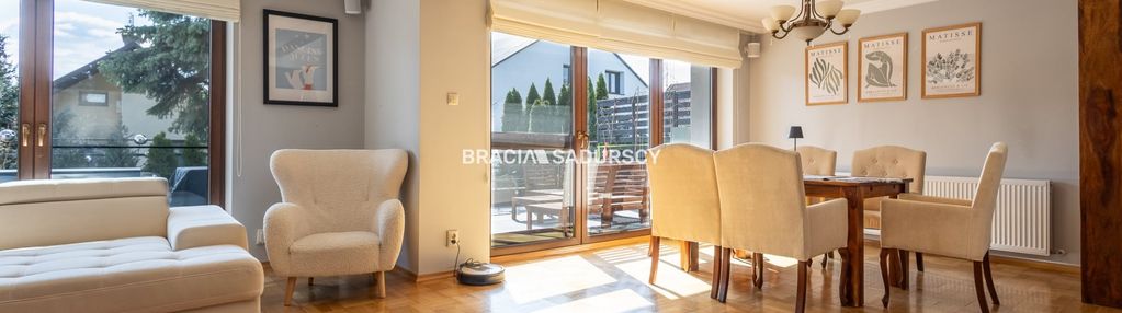 Zadbany dom wolnostojący ul. wybickiego.