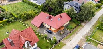 Klasyczny dom z ogrodem zaledwie 3 km od morza!