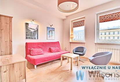 Pokój z aneksem kuchennym i jadalnią w centrum