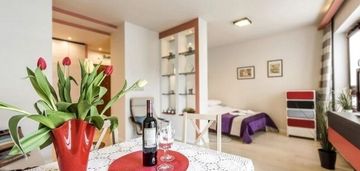 Kawalerka na bielanach/ 1min do metra!