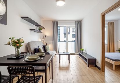 1najem,nowe,szafy,balkon,parking,parkskowroni 1min