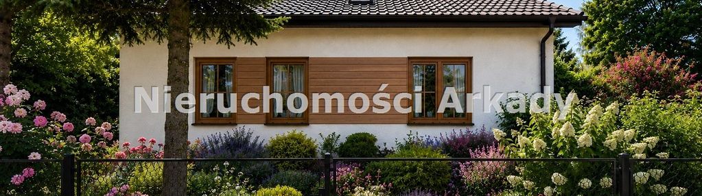 Dom w zielonym otoczeniu i w atrakcyjnej cenie