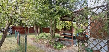 Rod żurczyn domek całoroczny 390m dz.