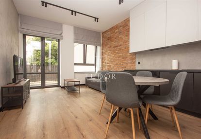 3 pokojowe mieszkanie, loft, winda, centrum miasta
