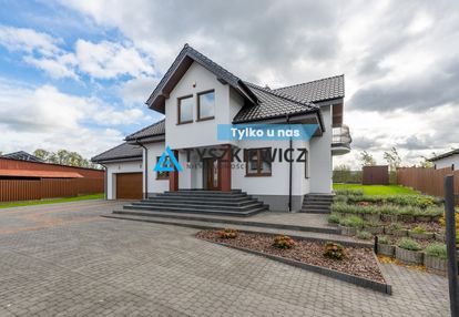 Dom wysoki standard | fotowoltaika| 306,8 m2