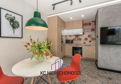 Taras 36 m2*2m.postojowe w cenie 1,umeblowane