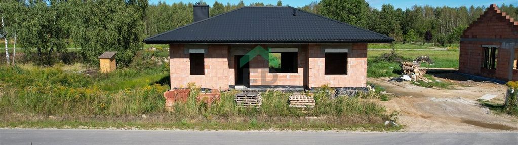 Nowy parterowy dom