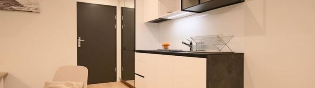 W samym centrum poznania kawalerka/pokój hotelowy