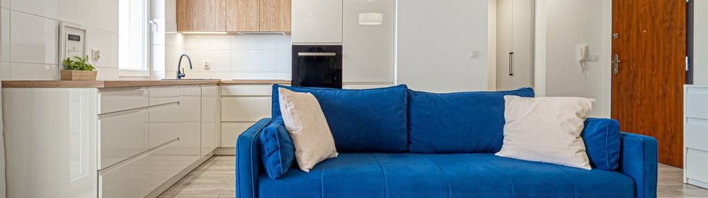 Nowe,szafy,wanna,balkon,parkingautobliskompk