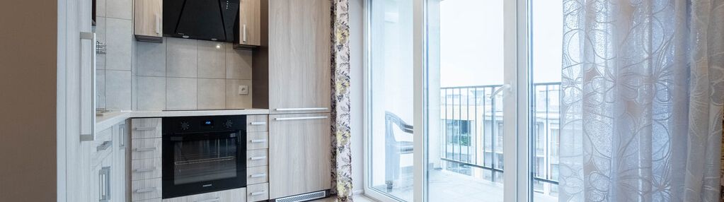 Studio z balkonem*25m2*hoffmanowej*2400 pln all