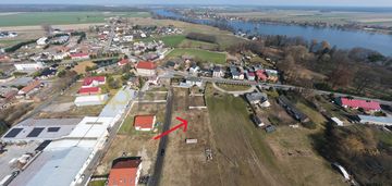 Działki w gołanicach.