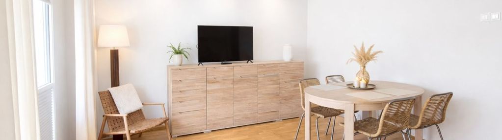 2 pokoje z garderobą  i balkonem ul. madalińskiego