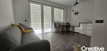 2 pok, duży balkon. klimatyzacja