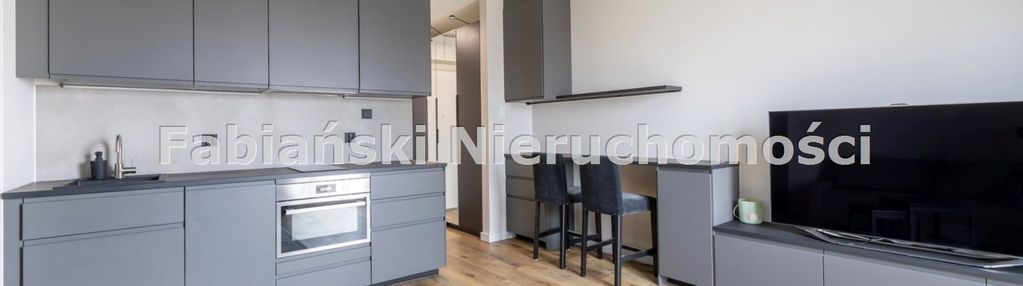 Kawalerka z balkonem, nowoczesna, wyposażona