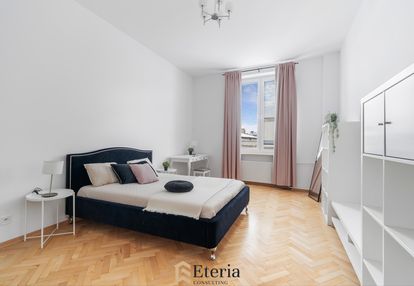 Po remoncie-wysokość 3m-dostępne od zaraz!