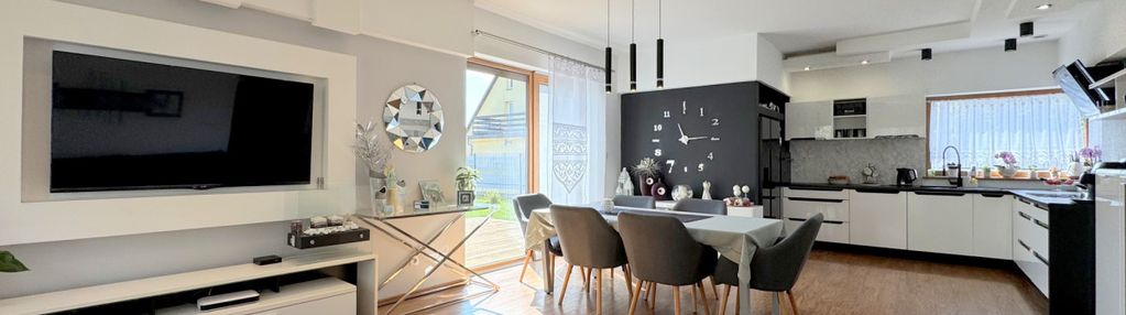 Dom wolnostojący w żórawinie | 158 m2