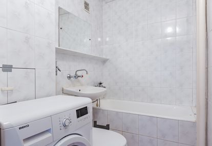 Mieszkanie w chyloni- 2 pokoje, kuchnia, garderoba