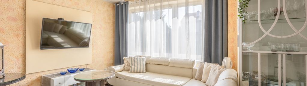 Przestronny szereg w gdańsku kiełpinek