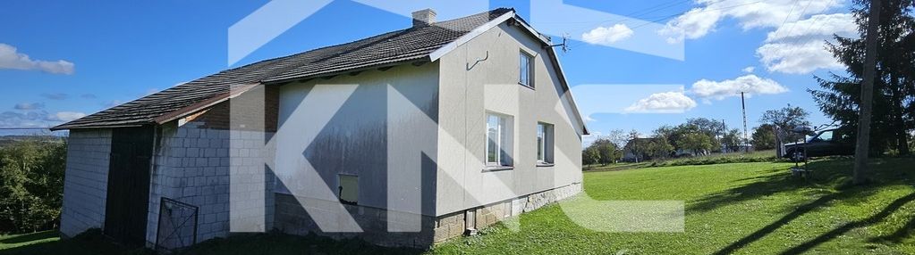 Dom w miejscowości moszczenica, z działką 10 ar.