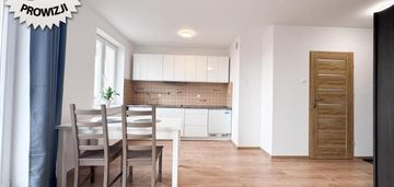 Na wynajem kawalerka z tarasem, warszewo
