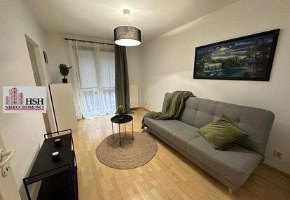 Kawalerka | 33 m2 | osobna kuchnia