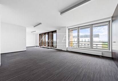 Całe piętro- 2 lokale/taras 185m2/ blisko metro