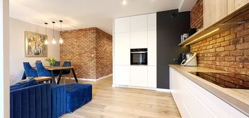 Komfortowe 3 pok. mieszkanie/dwa miejsca postojowe