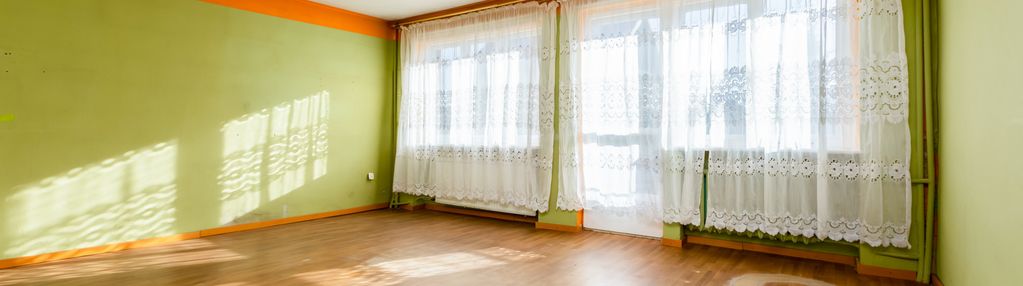 Dom dla rodziny, garaż, 4 pokoje (możliwość 5ciu)