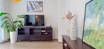 Pełny rozkład - przy rzece - umeblowane