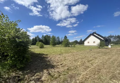 Działka na sprzedaż 1300m2