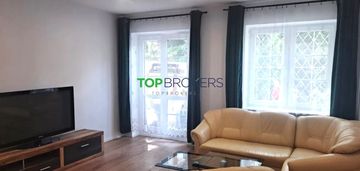 Elegancki dom dla rodziny z ogrodem